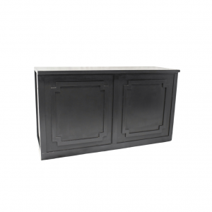 Barnes Bar, Black