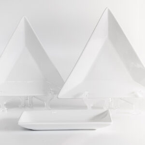 White Triangle Pattern